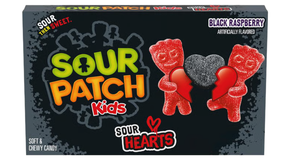 גומי SOUR PATCH לבבות בטעם פטל שחור